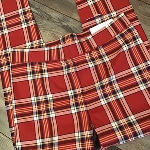 American Eagle brand new with tags plaid leggings